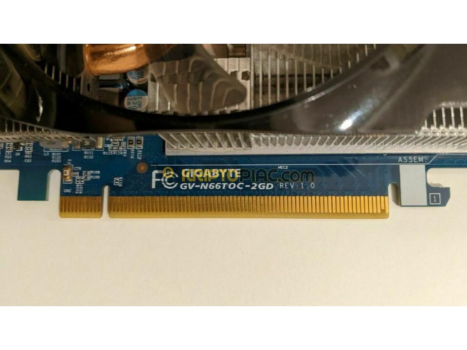 GIGABYTE NVIDIA GeForce GTX 660 Ti 2048 MB (2Gb) GV-N66TOC-2GD Videókártya GPU - 4/4