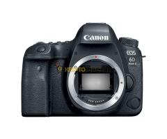 Canon EOS 6D Mark II DSLR fényképezőgép