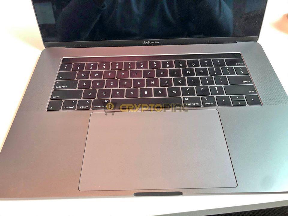 MacBook Pro 2018 - 1/9